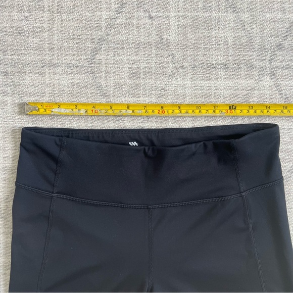 Target All Motion Women’s Black Athletic Gym Workout Running Yoga Shorts - Picture 4 of 8